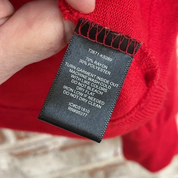 Sanctuary Red Raglan Light Weight Sweater - Picture 6 of 10